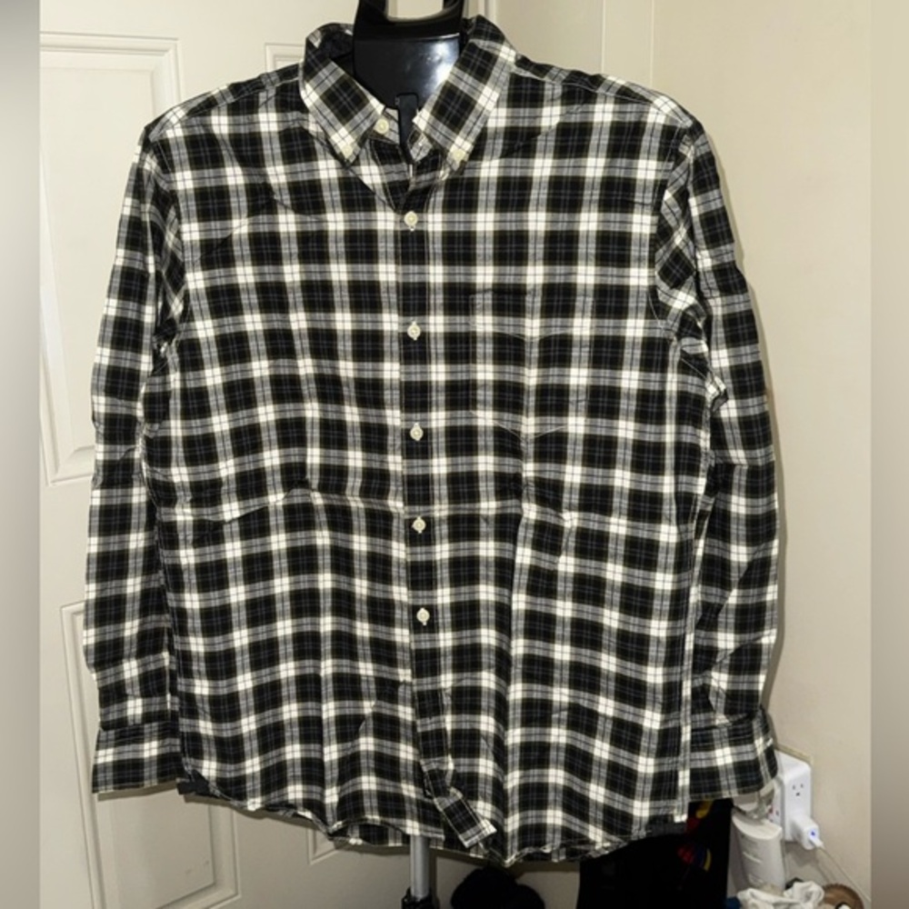 American Eagle Outfitters I Men's Plaid Button-Down Shirt I Size M I Classic Fit